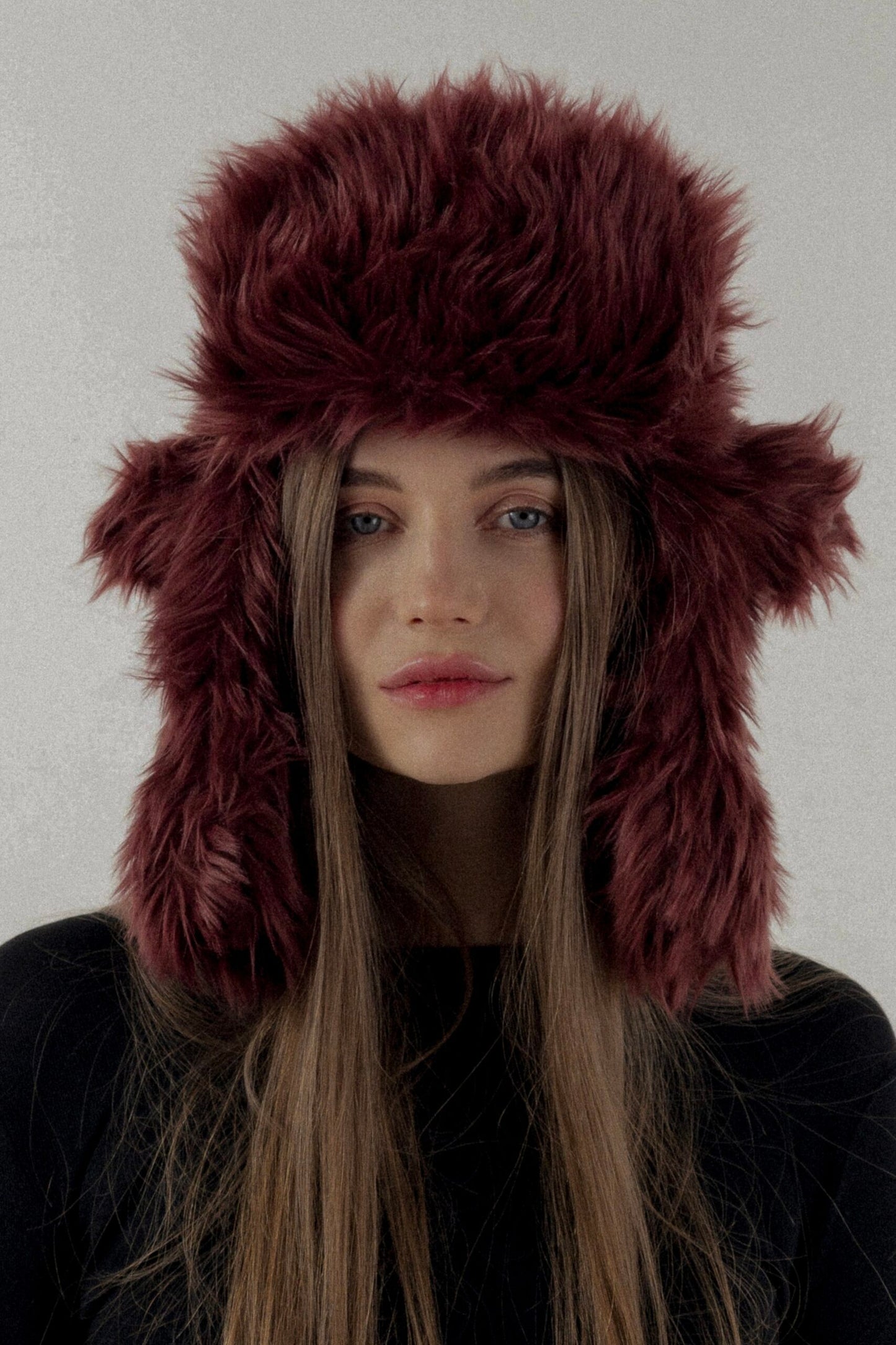 Shearling aviator hat.07 Cherry