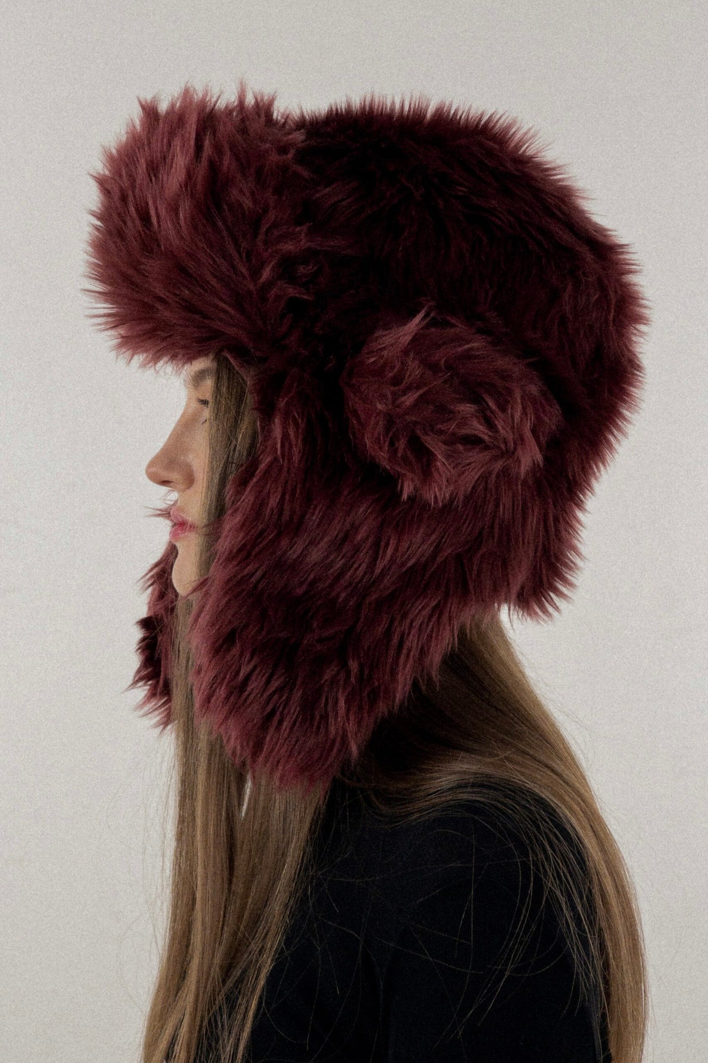 Shearling aviator hat.07 Cherry